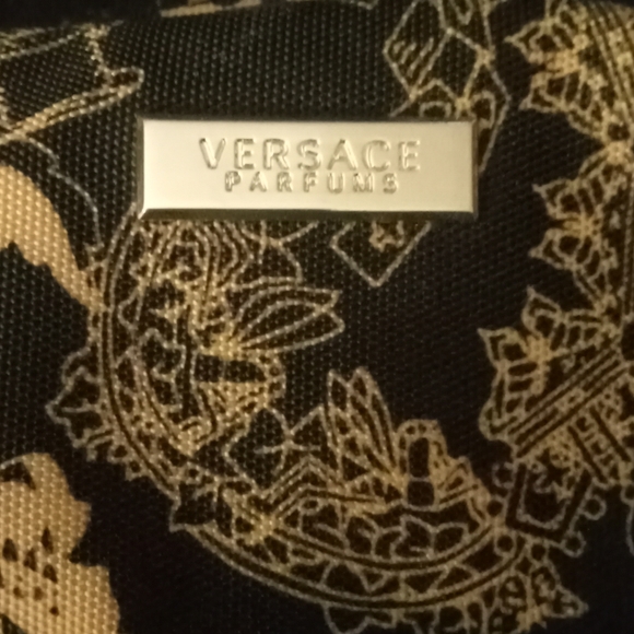 Versace coin purse - Picture 5 of 5